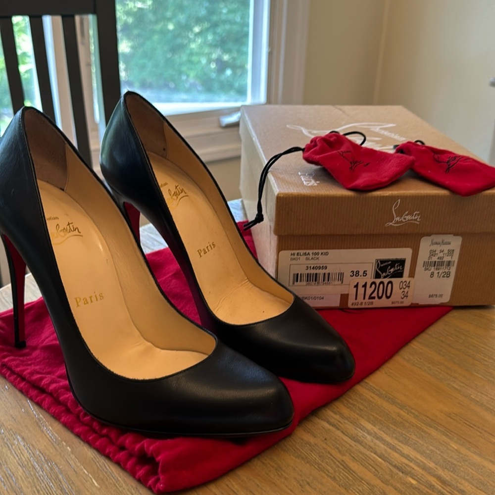 Gorgeous, like new, HI ELISA 100 Christian Louboutin shoes.
